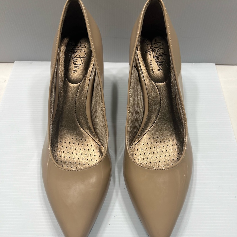 Life Stride Nude Patent Pointed Toe Pumps